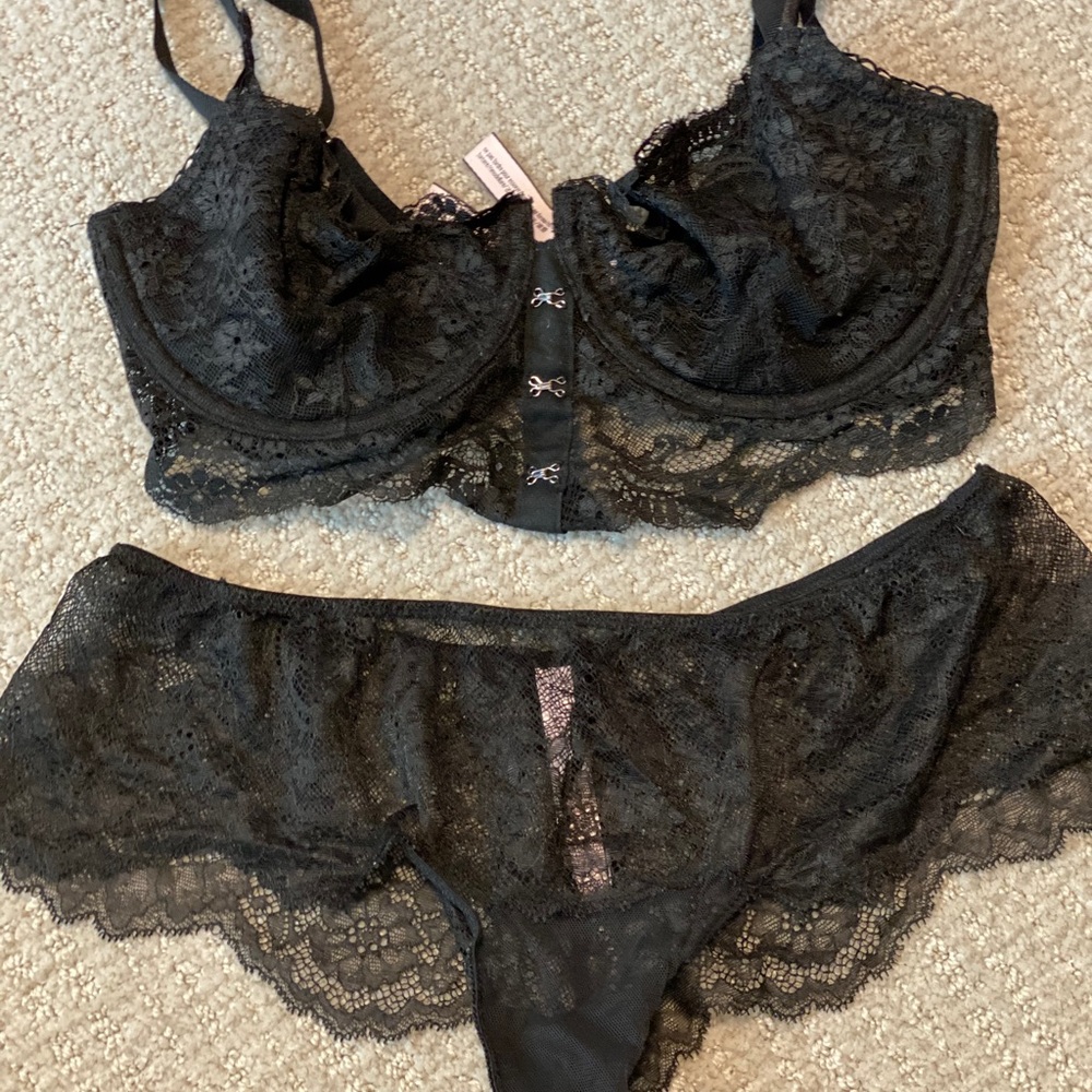 Victoria’s Secret bra and cheeky bottoms